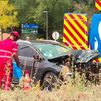 Herido grave un hombre de 71 años tras ser atropellado en la avenida de la Ilustración al chocar dos coches