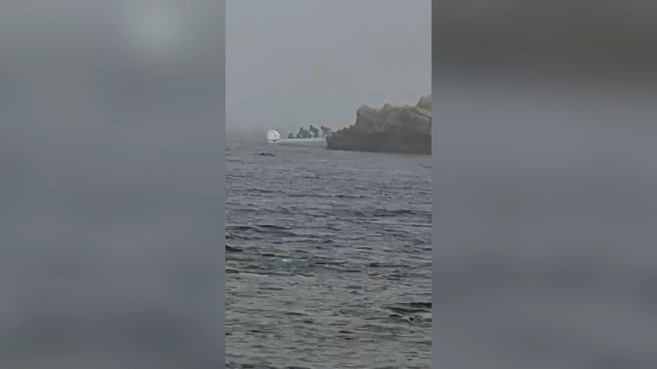 Las mafias aprovechan la niebla en el Estrecho para trasladar inmigrantes de Ceuta a la Península en narcolanchas