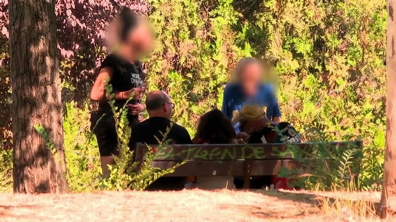 Miedo entre los vecinos del Parque Paraíso de San Blas por los robos, las peleas y la droga: "Está cada vez peor"