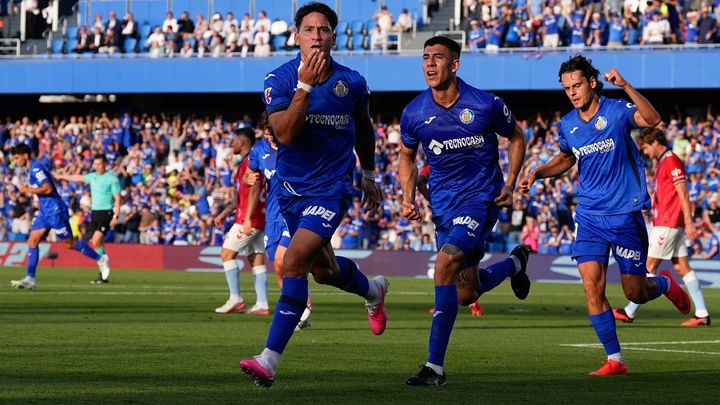 1-1. El Getafe frena al Celta en el Coliseum a pesar de jugar con uno menos