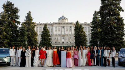La moda toma Madrid con un desfile en los Jardines de Sabatini