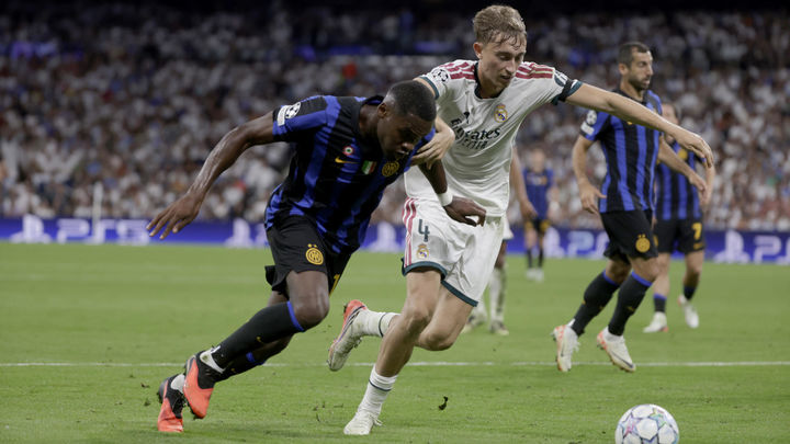 Huijsen ante el Inter / EFE