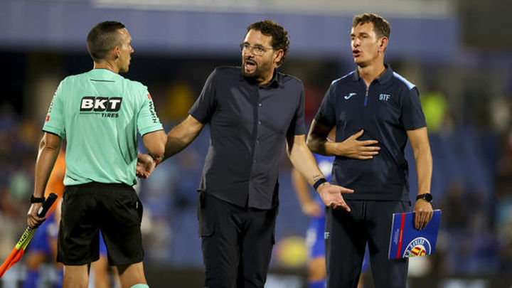De Kiko Femenía a Zaid Romero: tres rojas y la misma queja