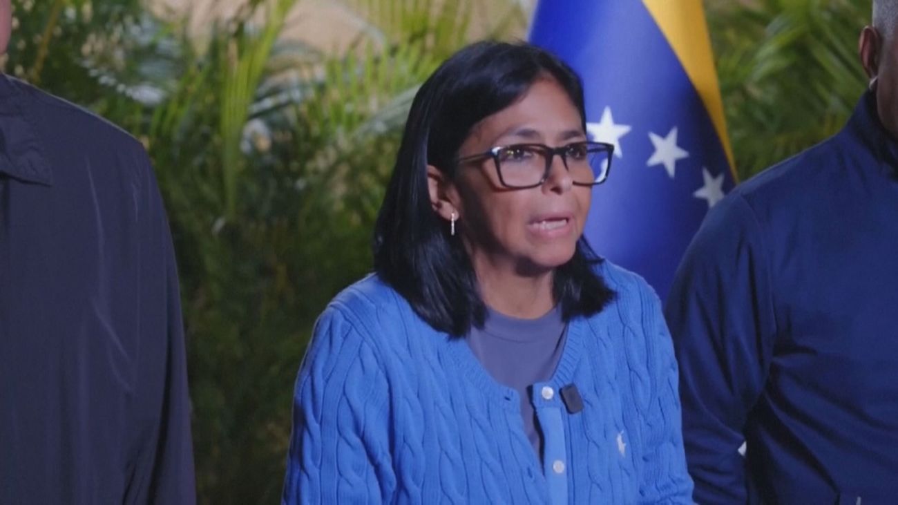 Delcy Rodríguez admite la veracidad del sobre de la financiación ilegal del PSOE
