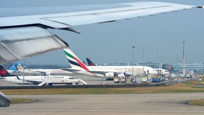 Reino Unido encara otro día de caos aéreo con 250 vuelos cancelados