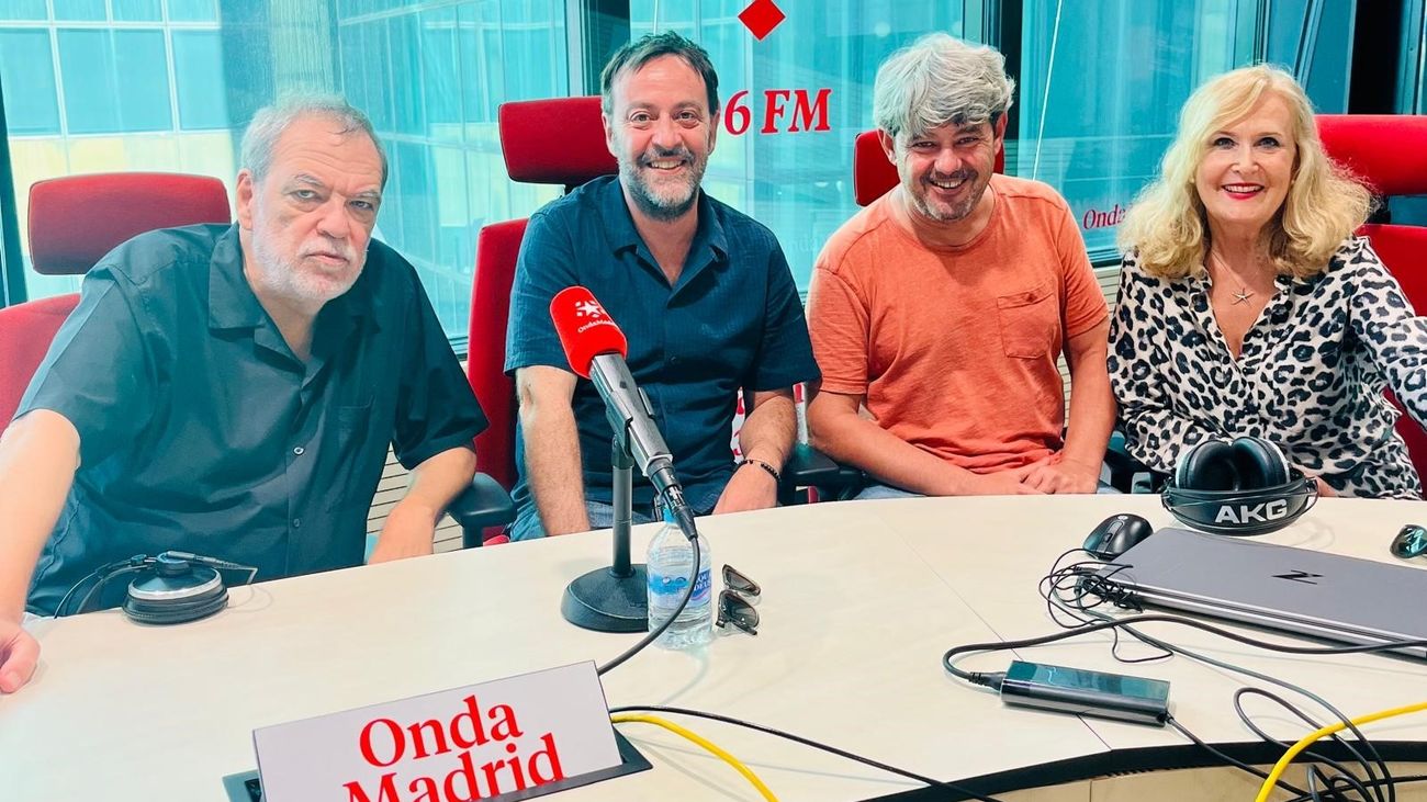 Carmen Mola presentan su nueva novela 'Los huérfanos' en Onda Madrid