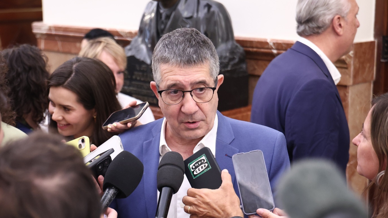 Patxi López carga contra el PP y critica su "trumpismo" a la hora de "sembrar dudas" en el voto con la 'ley de nietos'