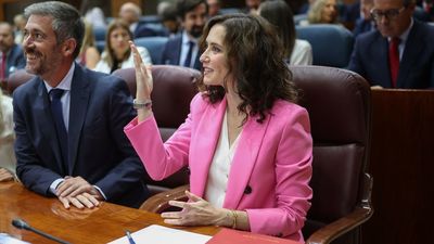 Díaz Ayuso, arropada en la Asamblea durante su discurso en el Debate del Estado de la Región