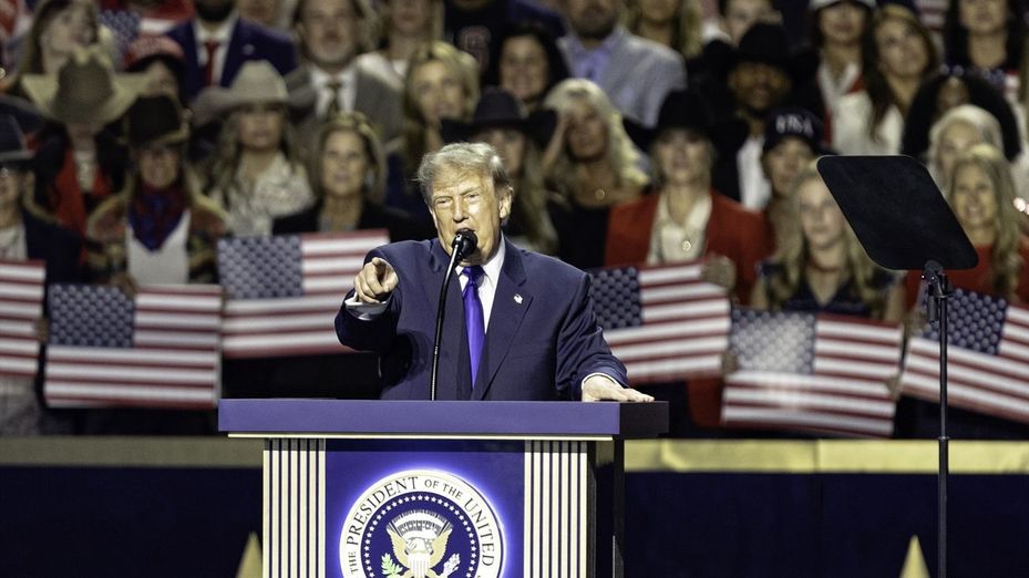 Trump promete 4.300 euros a cada adulto si los republicanos ganan las 'midterms'