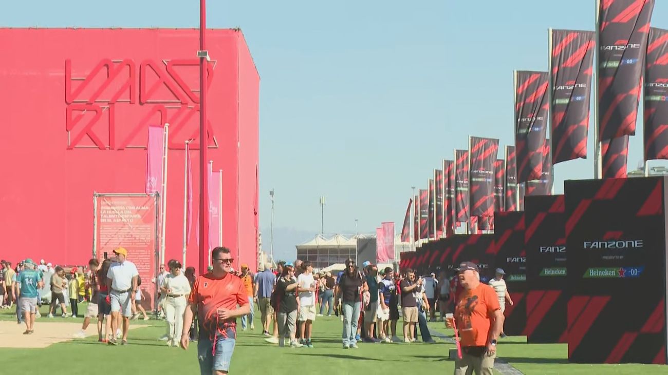 Miles de aficionados acuden al circuito Madring para dar la bienvenida a la Fórmula 1