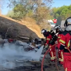 Incendio bajo un puente de Fuenlabrada: los Bomberos sofocan las llamas junto a la M-506