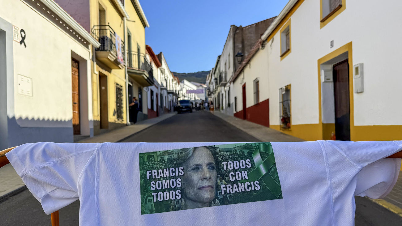 Máxima tensión en Hornachos durante la reconstrucción del asesinato en 2017 de Francisca Cadenas