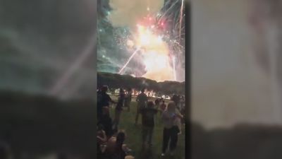 Cuatro heridos leves tras un incidente durante los fuegos artificiales de Fuenlabrada
