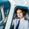 Sota, caballo y reina: la mujer en el sector aéreo