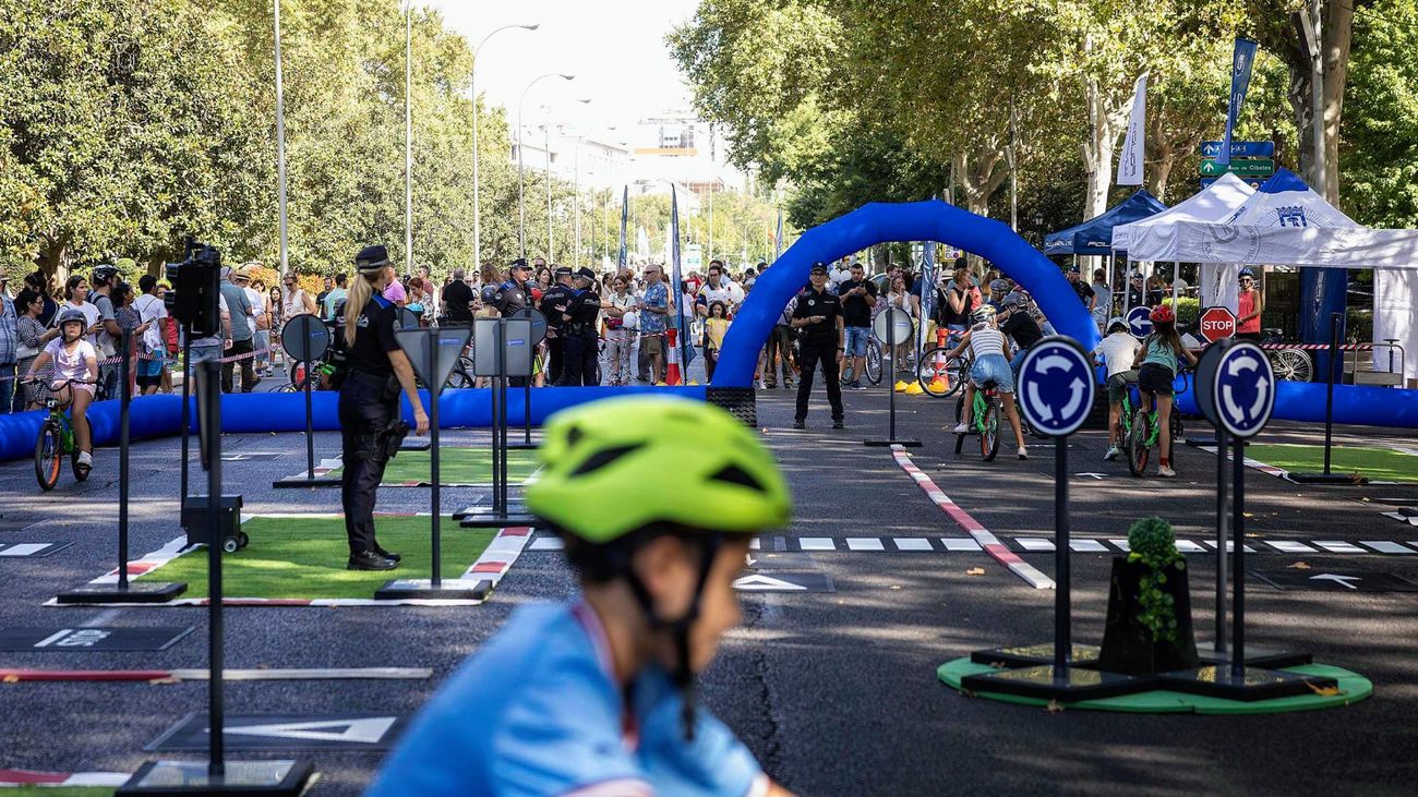 Imagen de archivo de actividades por la Semana Europea de la Movilidad en el eje Prado-Recoletos