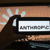 Anthropic, el gigante que propone frenar la IA, aterriza en Madrid