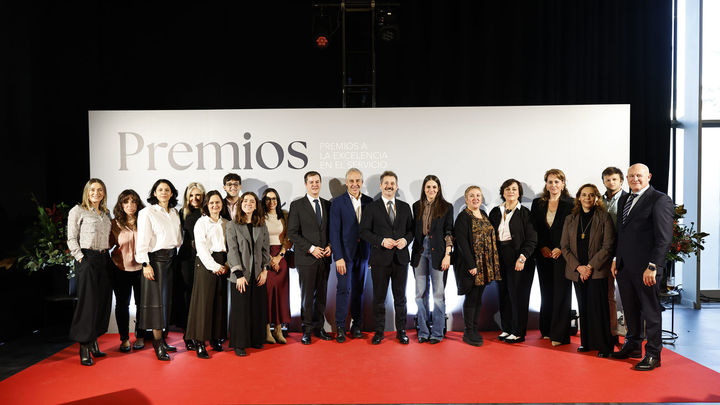 Foto de familia de los premiados LITO 2025 / HOSTELERÍA MADRID