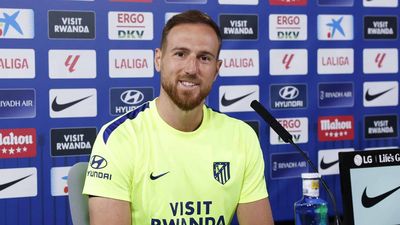 Oblak: "Hay estar unidos, creer y tener la ambición de ir a por la Liga”