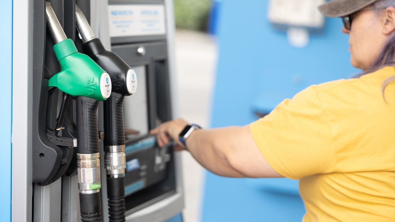 La gasolina y otros productos que al menos han duplicado su precio en 20 años