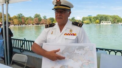 'España se la juega en la mar': la Armada acerca su labor y sus retos a los madrileños en su Semana Naval