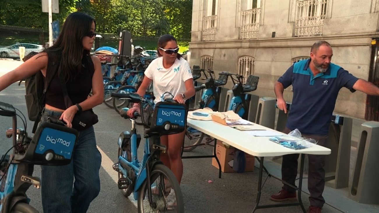 Gran fiesta de la movilidad en Madrid: autobuses de la EMT, cortes en el Paseo del Prado y actividades este fin de semana