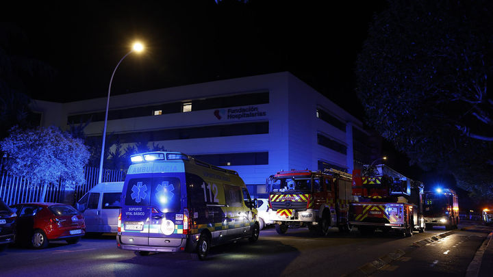Fallece una persona y 18 resultan heridas en el incendio en una residencia de Pamplona