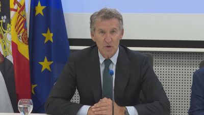 Feijóo exige a Sánchez en Ceuta activar mecanismos europeos para devolver a migrantes