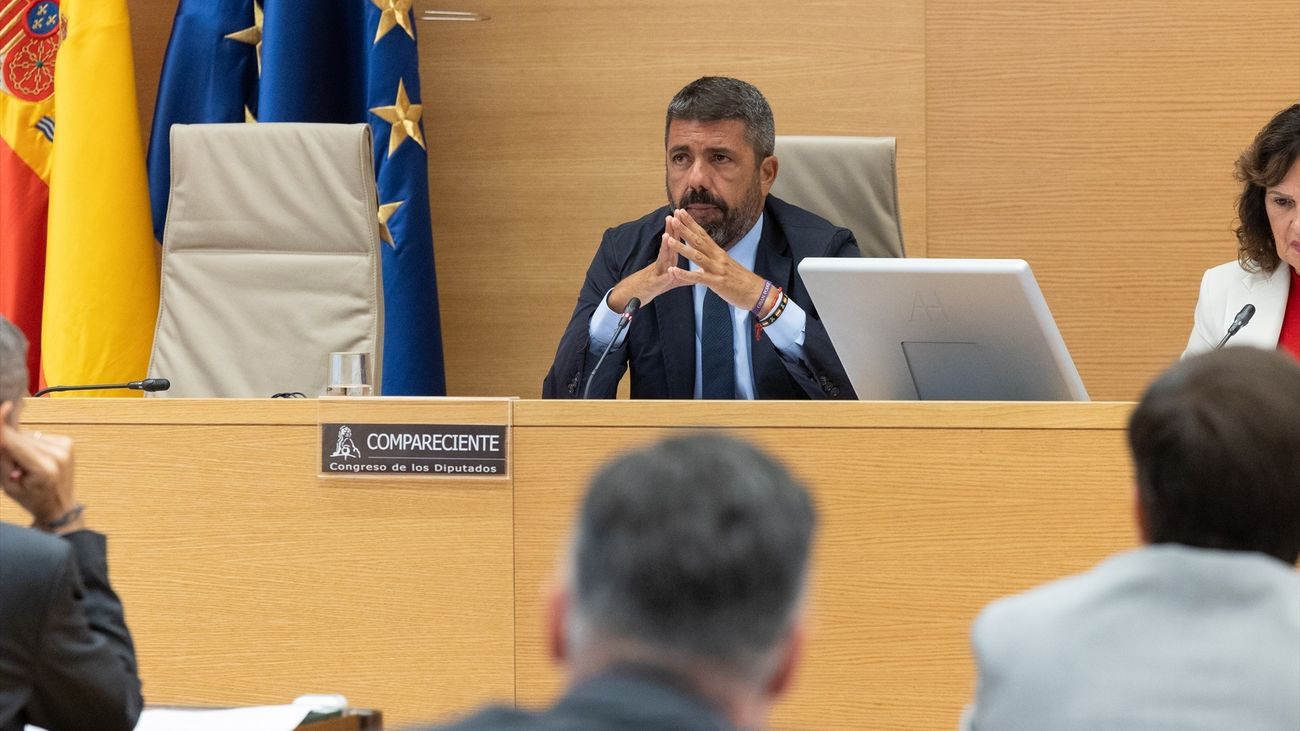 Tenso cara a cara entre Rufián y Mazón en la comisión de la dana del Congreso