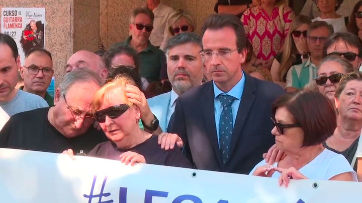 El Ayuntamiento de Leganés guarda cinco minutos de silencio por la mujer asesinada el sábado por su pareja