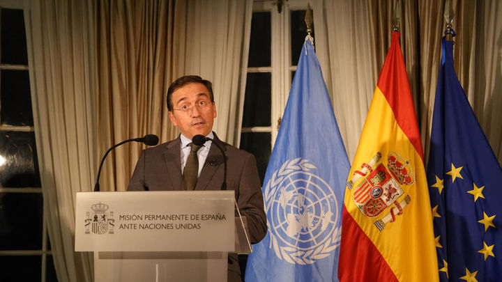 "Ellos van a colaborar": Albares se reunirá en Nueva York con su homólogo marroquí para abordar el retorno de inmigrantes que siguen en Ceuta
