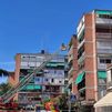 Bomberos de Madrid sofocan un incendio en un piso de Valdezarza