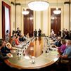 Ganaderos y agricultores reclaman a Planas ayudas ante la subida de los combustibles