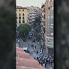 Más de 50 policías, tensión, dos detenidos... Así fue la macrorredada de Lavapiés