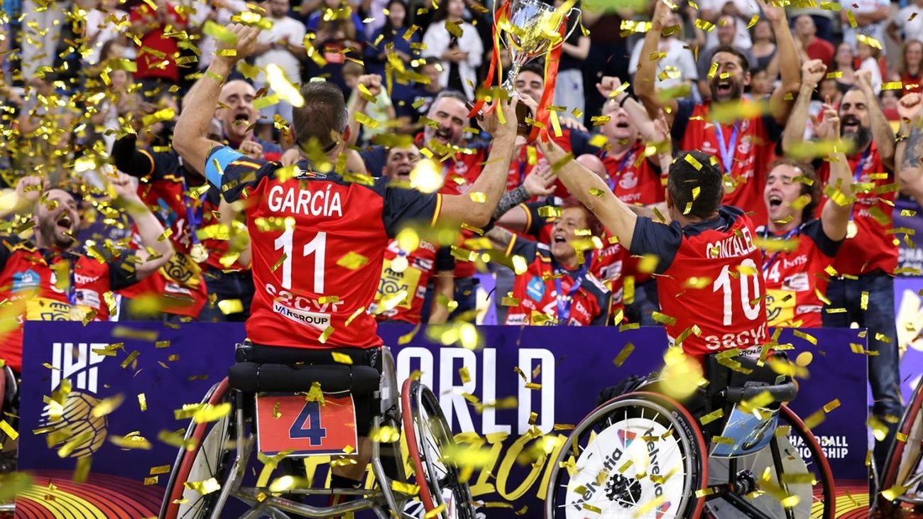 Balonmano en silla de ruedas