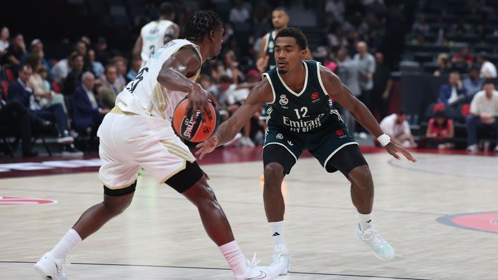78-77. Dubai Basketball amarga el estreno en la Euroliga del Real Madrid