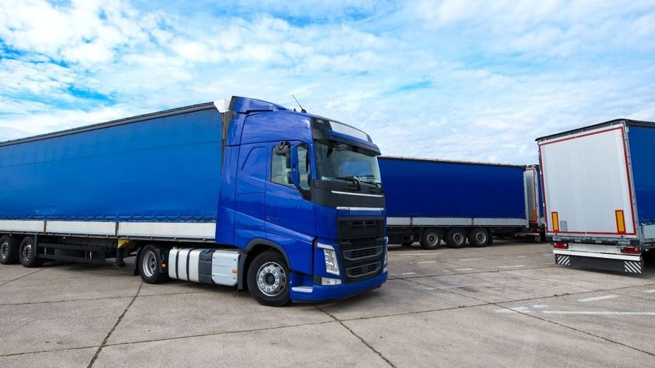 Los transportistas reclaman al Gobierno ayudas directas y prorrogar el descuento al combustible