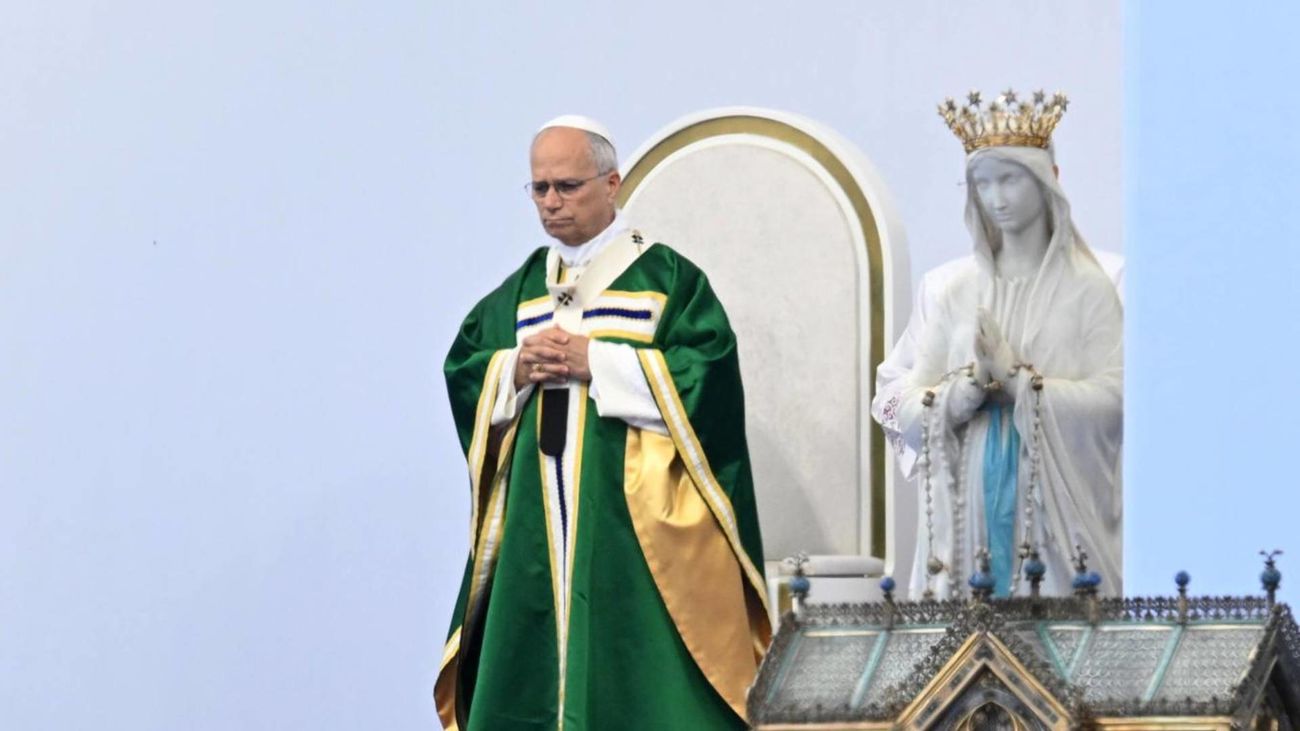 León XIV reúne a 150.000 fieles en Lourdes y pide "penitencia" ante un mundo marcado por los conflictos