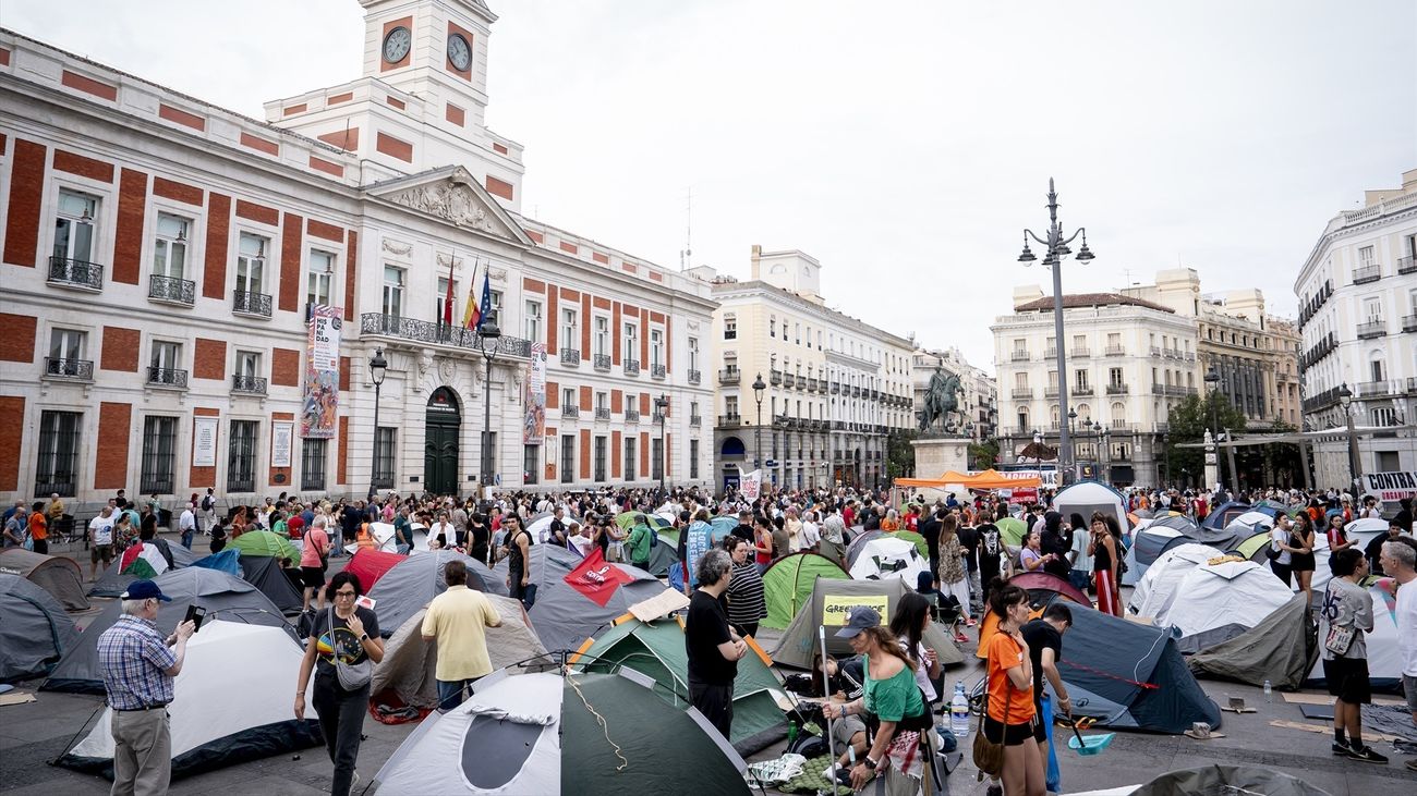 Acampada en Sol por la crisis de la vivienda