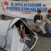 Personas acampadas en Sol por la vivienda