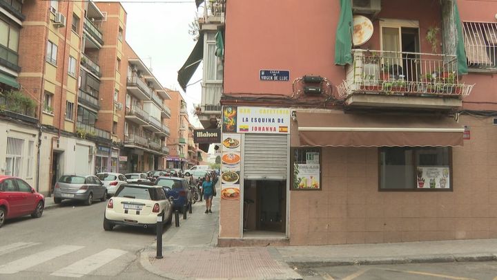 Detenido tras intentar matar a puñaladas a su pareja en su bar en Ciudad Lineal