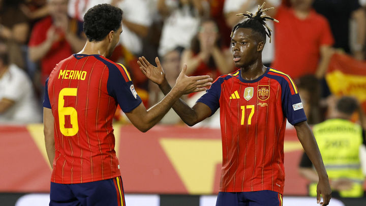 Merino y Nico Williams / EFE