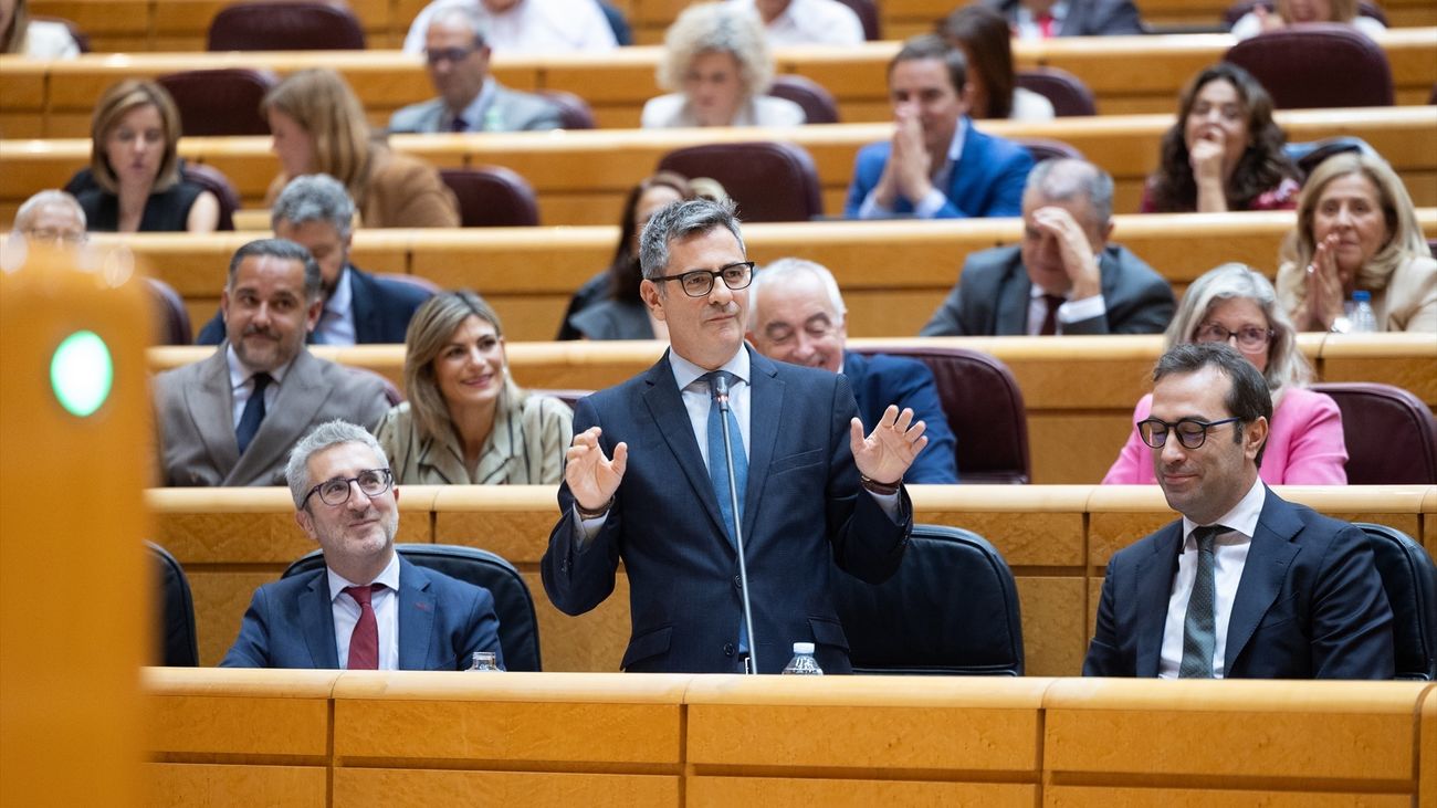 El ministro de la Presidencia, Justicia y Relaciones con las Cortes, Félix Bolaños, interviene en la sesión plenaria en el Senado