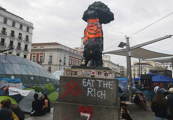 El oso y el madroño / TWITTER