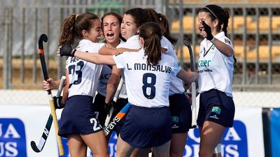 Club de Campo gana y sigue líder en la liga femenina de hockey