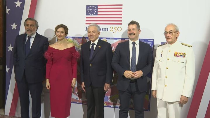 EE.UU conmemora en Madrid sus 250 años con un repaso audiovisual a su relación con España