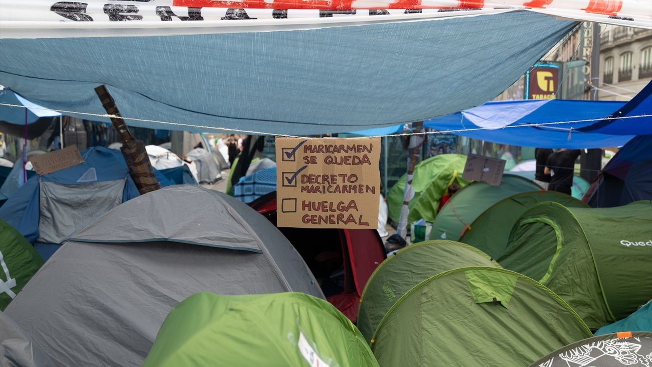 Los acampados de Sol se niegan a irse mientras la Comunidad insiste a Delegación del Gobierno que hay que desalojar