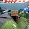 Los acampados de Sol se niegan a irse mientras la Comunidad insiste a Delegación del Gobierno que hay que desalojar