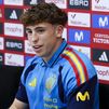 Víctor Muñoz: "Poder jugar cualquier partido con esta Selección es increíble"