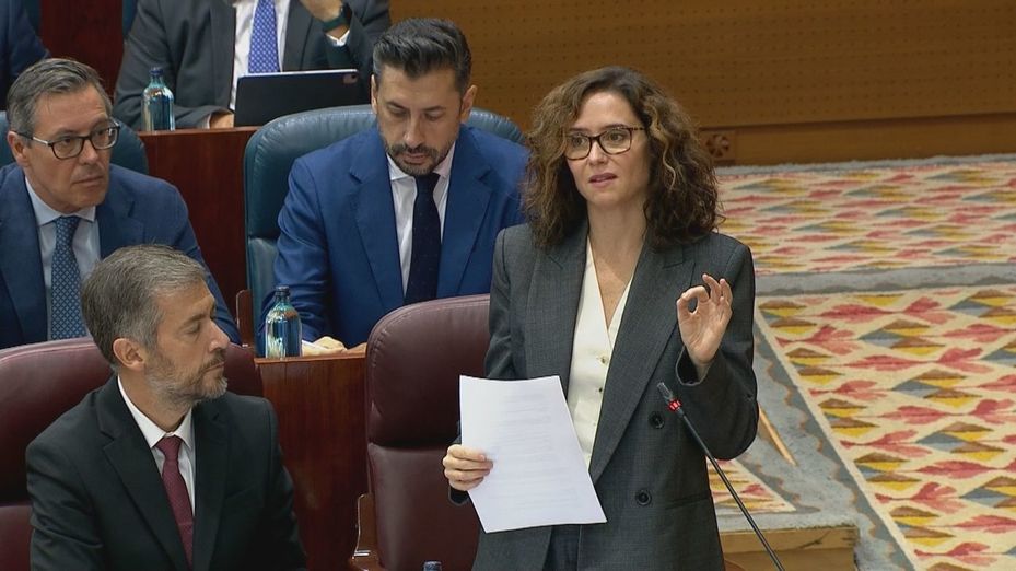 Ayuso pide a los tribunales que ordenen al Gobierno desalojar la acampada de Sol