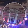 Los acampados de Sol proyectan una imagen de Ayuso en la Real Casa de Correos con insultos hacia ella y Almeida